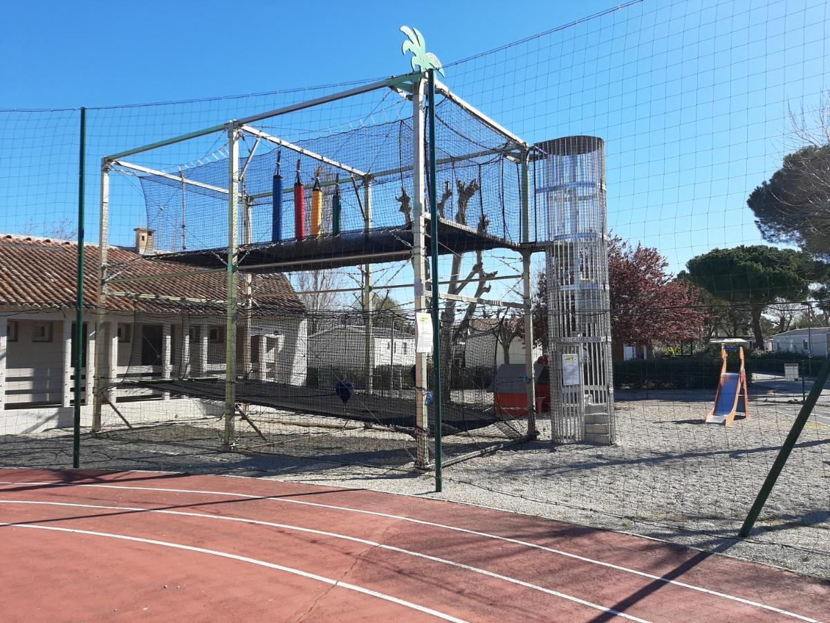 La Carabasse Cp90 호텔 비아스 외부 사진